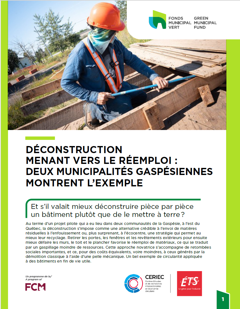 Image d’une fiche d’information intitulée « Déconstruction menant vers le réemploi : deux municipalités gaspésiennes montrent l’exemple » 