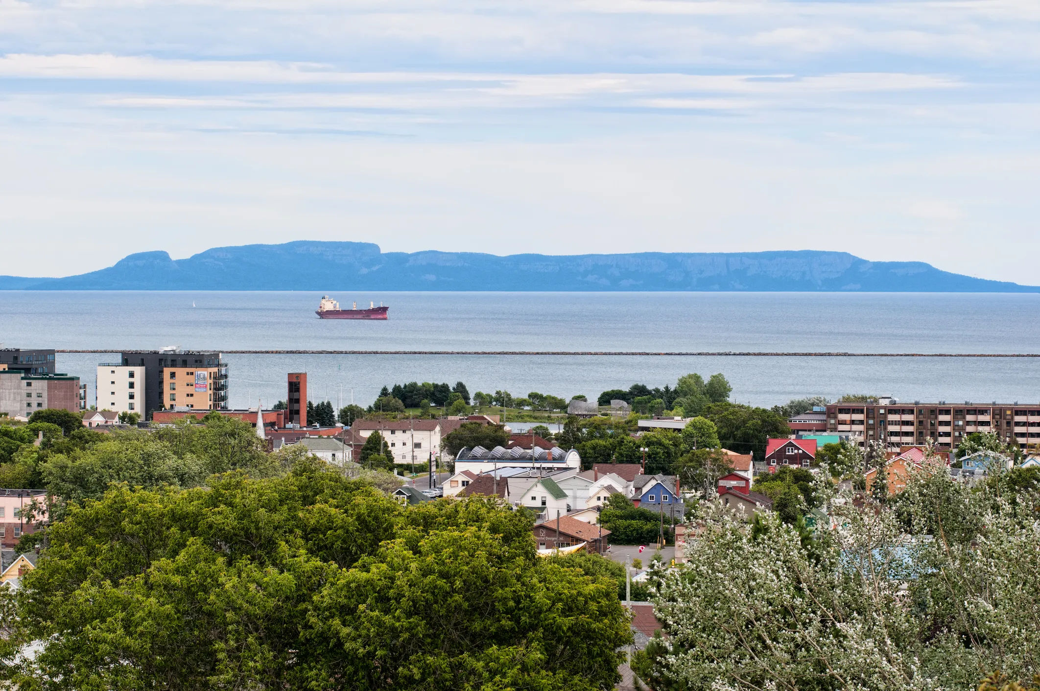 Aerial view of Thunder Bay, Ontario. 